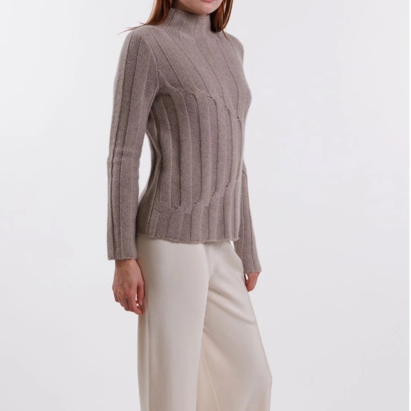 TSE Cashmere Sweater - L - Picture 3 of 4